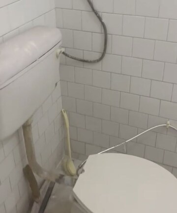 Bathroom in 2 BHK Villa at Aliganj – for Rent