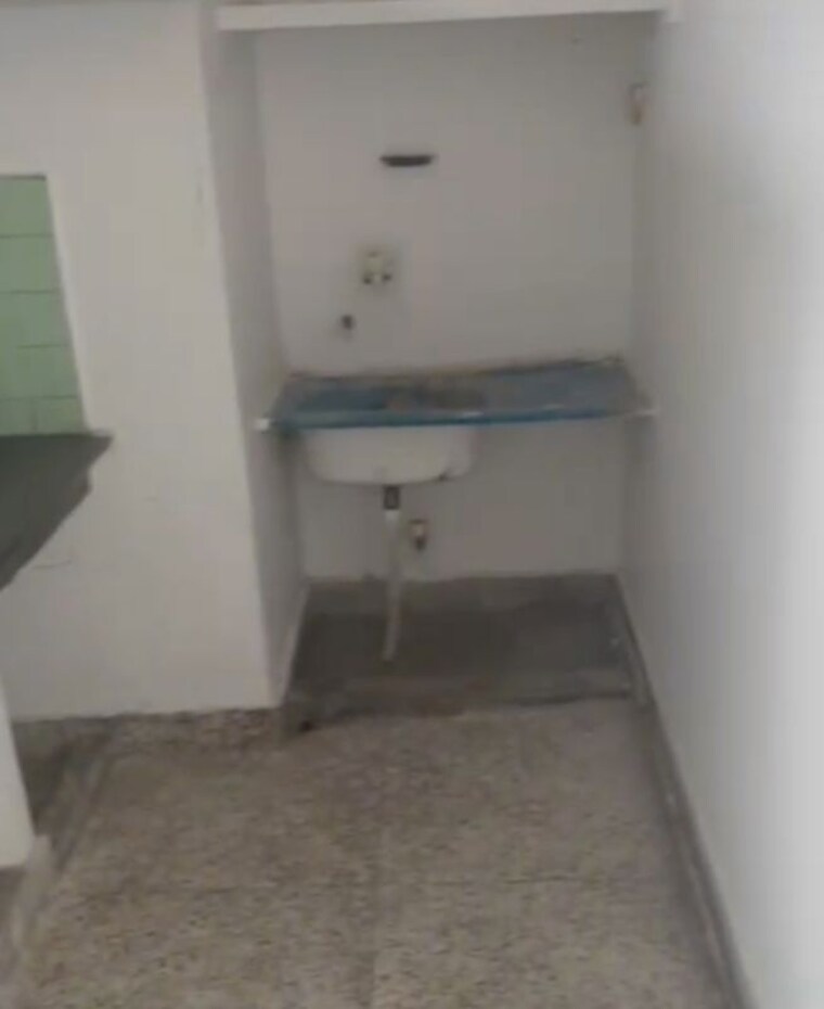 Bathroom, aliganj 2 Bedroom 1000 Sq.Ft. Villa In Aliganj Lucknow 9979865