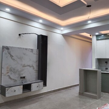 Room in 1 BHK Builder Floor at Sector 73 – for Sale