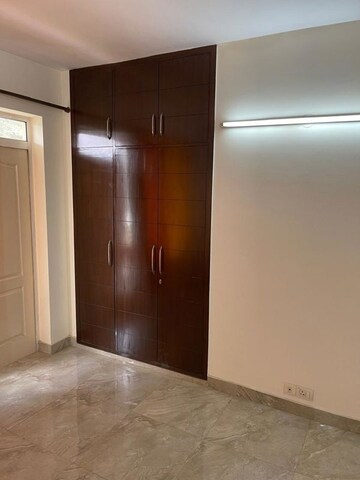 Room in 3 BHK Apartment at Bestech Park View City 2, Sector 49 – for Rent