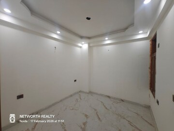 Bedroom in 3 BHK Builder Floor at Sector 73 – for Sale