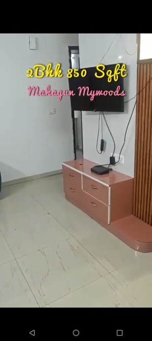 Furnished Amenities in 3 BHK Apartment at Mahagun Mywoods, Sector 16c Greater Noida – for Rent