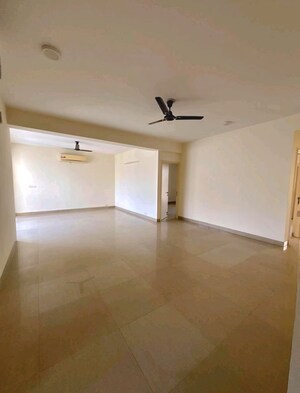 4 BHK Apartment For Rent in Emaar Emerald Floors Premier, Sector 65