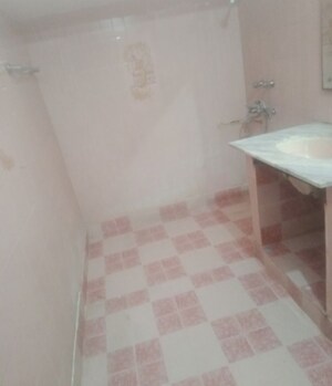 Bathroom in 2 BHK Villa at Aliganj – for Rent