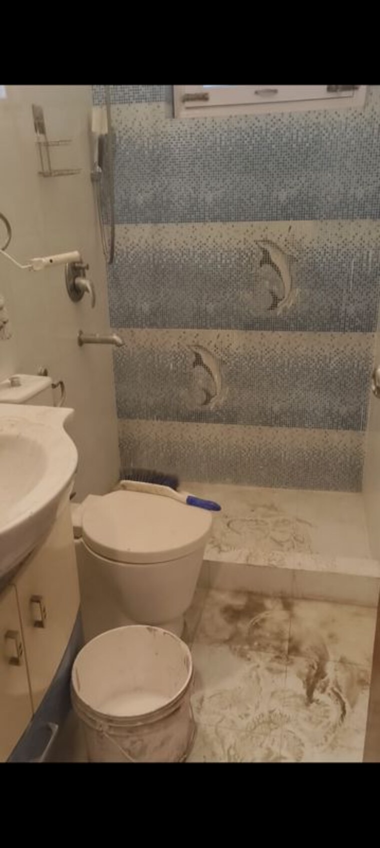 Bathroom, vasant kunj 3 Bedroom 1800 Sq.Ft. Apartment In Vasant Kunj Delhi 9979928