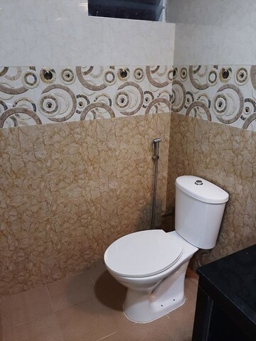 Bathroom in 3 BHK Villa at Dona Paula – for Rent