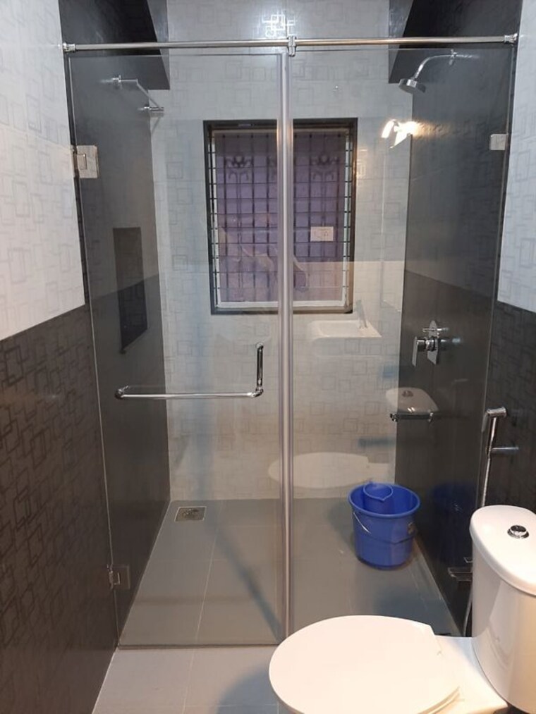 Bathroom, dona paula 3 Bedroom 2000 Sq.Ft. Villa In Dona Paula Goa 9979940