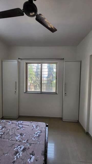Room in 2 BHK Apartment at Jalan Aura County Pune, Wagholi – for Rent