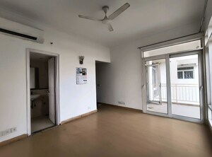 Room in 3 BHK Apartment at Jaypee Green Pavillion Heights, Sector 128 – for Rent