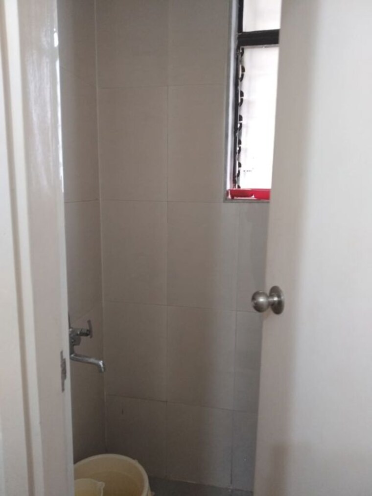 Bathroom, lodha-palava-crown 1 RK 380 Sq.Ft. Apartment In Dombivli East Thane 9979950