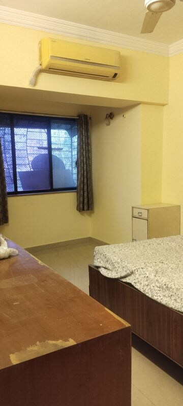 Master Bedroom in 3.5 BHK Apartment at Nirmal Lifestyle Residency CHS Ltd, Mulund West – for Rent