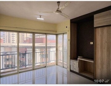 Room in 3 BHK Apartment at Conwood Enclave, Vasant Vihar – for Rent