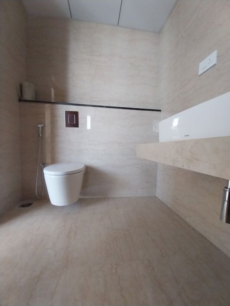 Bathroom, pavani-starlit 2 Bedroom 1471 Sq.Ft. Apartment In Serilingampally Hyderabad 9980003
