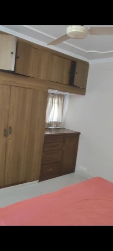 Furnished Amenities in 4 BHK Apartment at Vasant Kunj – for Rent
