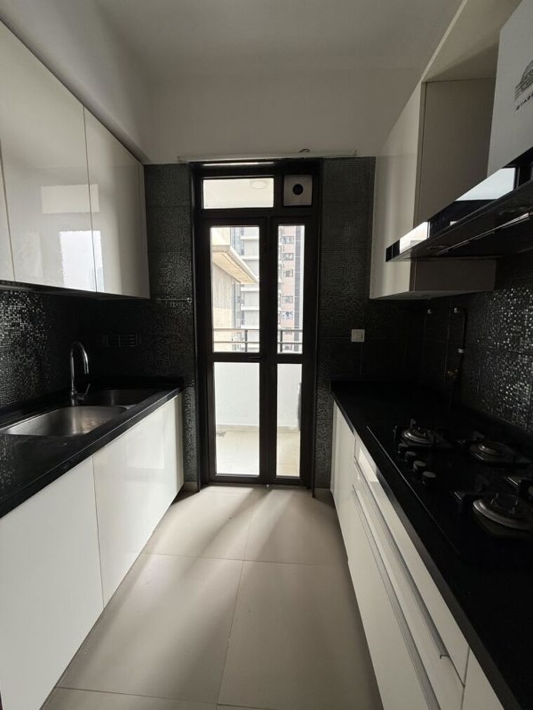 Kitchen, lodha-the-park 3 Bedroom 1092 Sq.Ft. Apartment In Worli Mumbai 9980010