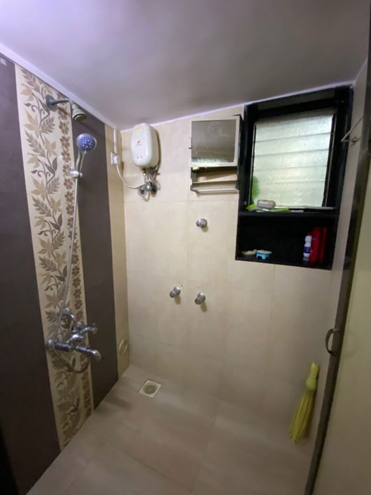 Bathroom, mahim west 2 Bedroom 750 Sq.Ft. Apartment In Mahim West Mumbai 9980040