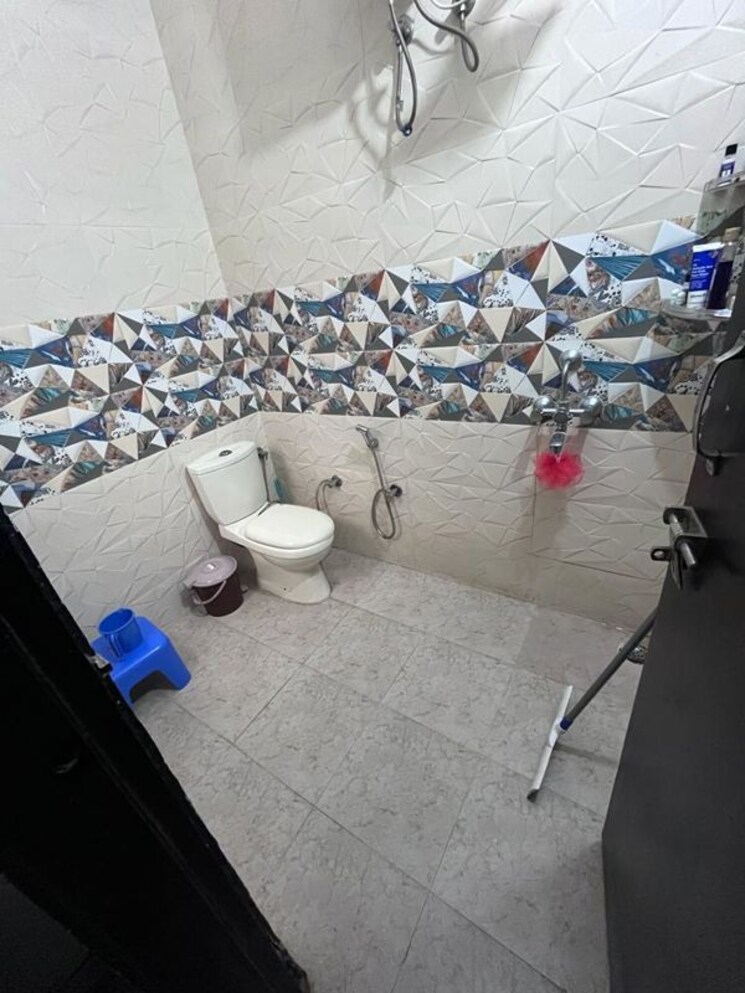 Team Area, ardee-city 2 Bedroom 1860 Sq.Ft. Builder Floor In Sector 52 Gurgaon 9980043