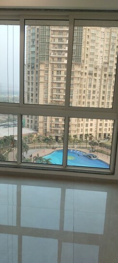3 BHK + Servant Room Apartment For Sale in Neelam Senroofs
