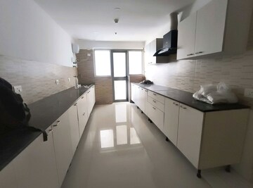 Kitchen in 3 BHK Apartment at Jaypee Imperial Court, Sector 128 – for Rent