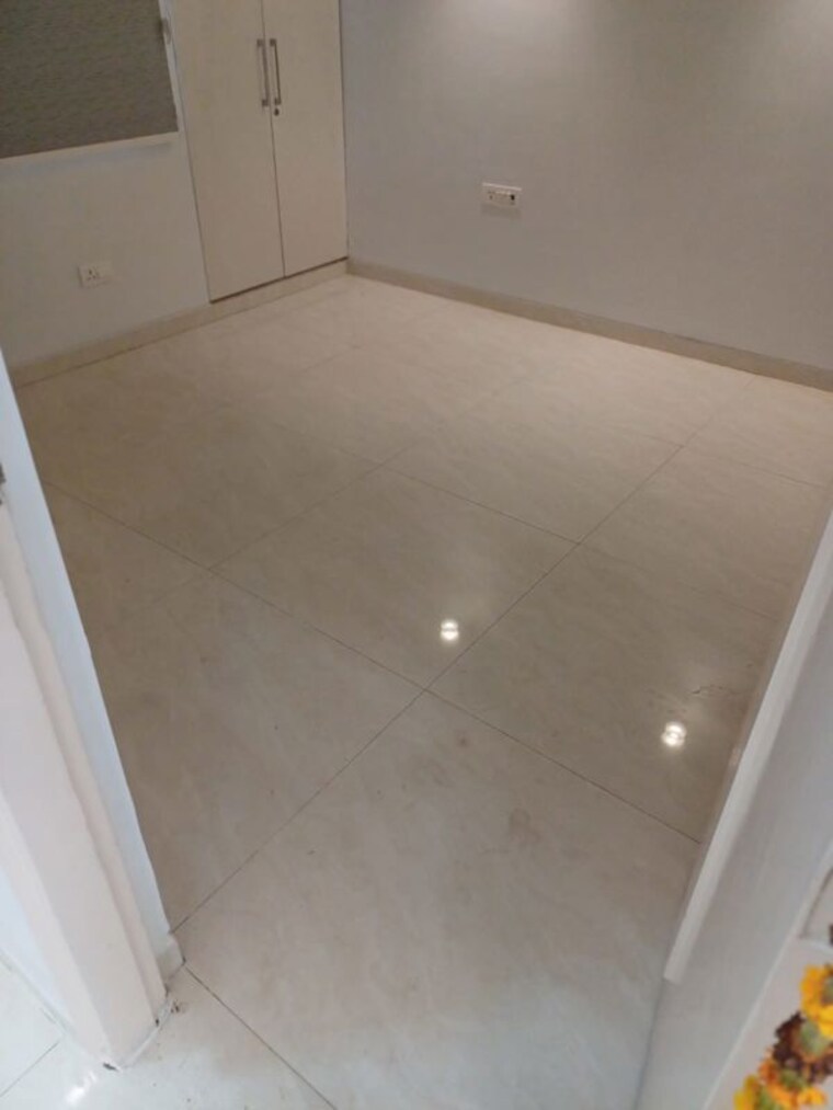 Room, maya-homes 2 Bedroom 950 Sq.Ft. Builder Floor In Indrapuram Ghaziabad 9980057