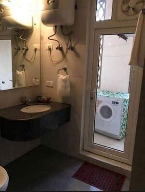 Bathroom in 3 BHK Apartment at Hazratganj – for Rent