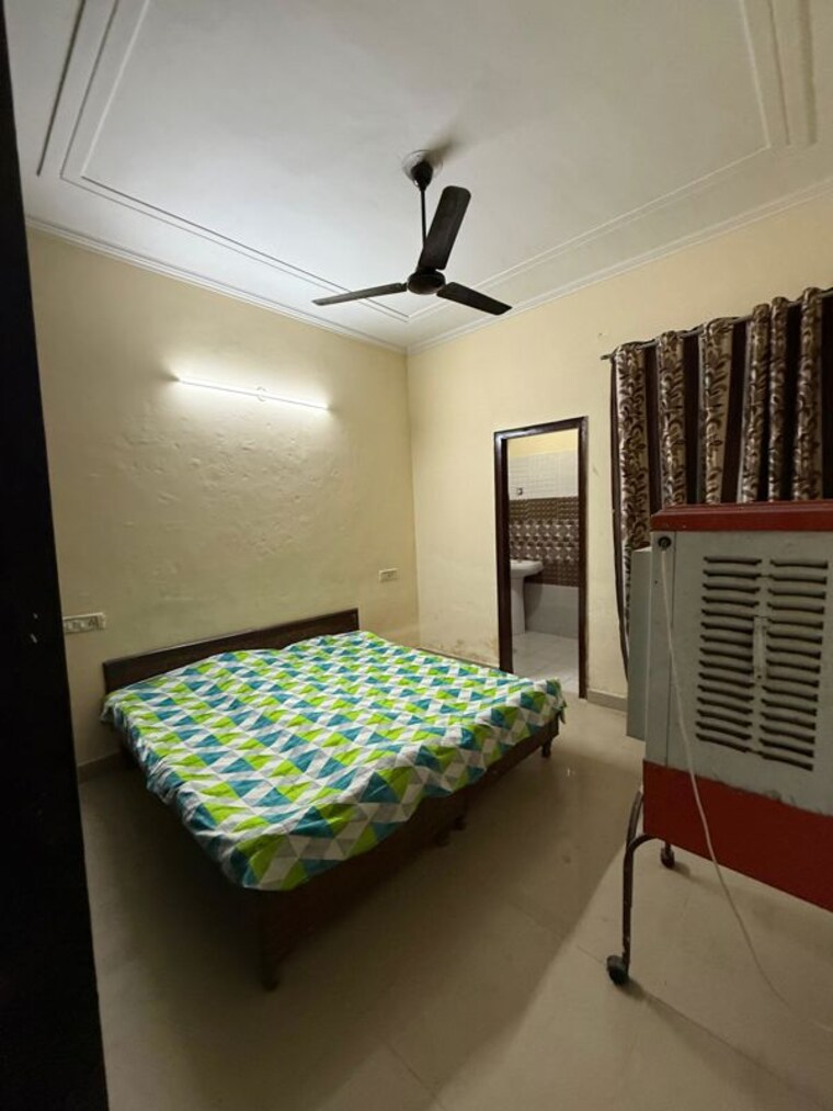 Bedroom, kharar mohali road 3 Bedroom 1320 Sq.Ft. Builder Floor In Kharar Mohali Road Kharar 9980062