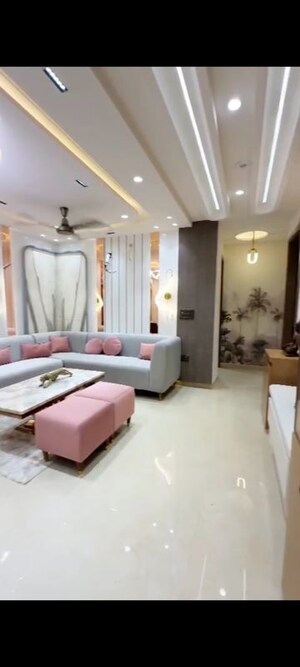Bedroom in 3 BHK Builder Floor at Uttam Nagar – for Sale