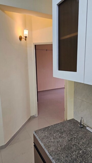 Room in 3 BHK Apartment at Pyramid Altia, Sector 70 – for Rent