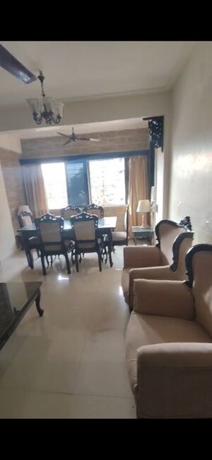 2 BHK Apartment For Rent in Bandstand Apartment, Bandra West