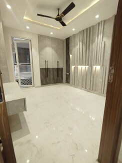 4 BHK + Pooja Room,Study Room Builder Floor For Sale in Uttam Nagar
