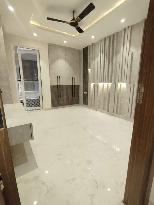 4 BHK + Pooja Room,Study Room Builder Floor For Sale in Uttam Nagar