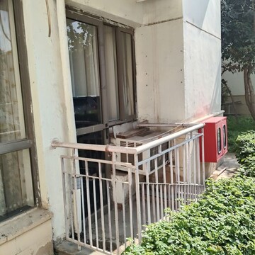 1.5 BHK Apartment – Exterior View View at Unitech The Residences Gurgaon, Sector 33 - for Rent