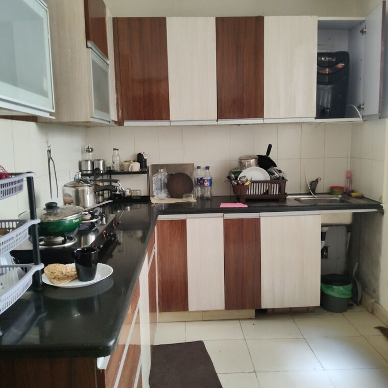 Kitchen, unitech-the-residences-gurgaon 1.5 Bedroom 710 Sq.Ft. Apartment In Sector 33 Gurgaon 9980136