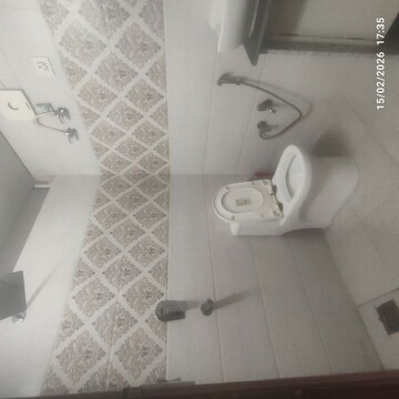 Bathroom in 3 BHK Builder Floor at Sushant Lok 2, Sector 57 – for Sale