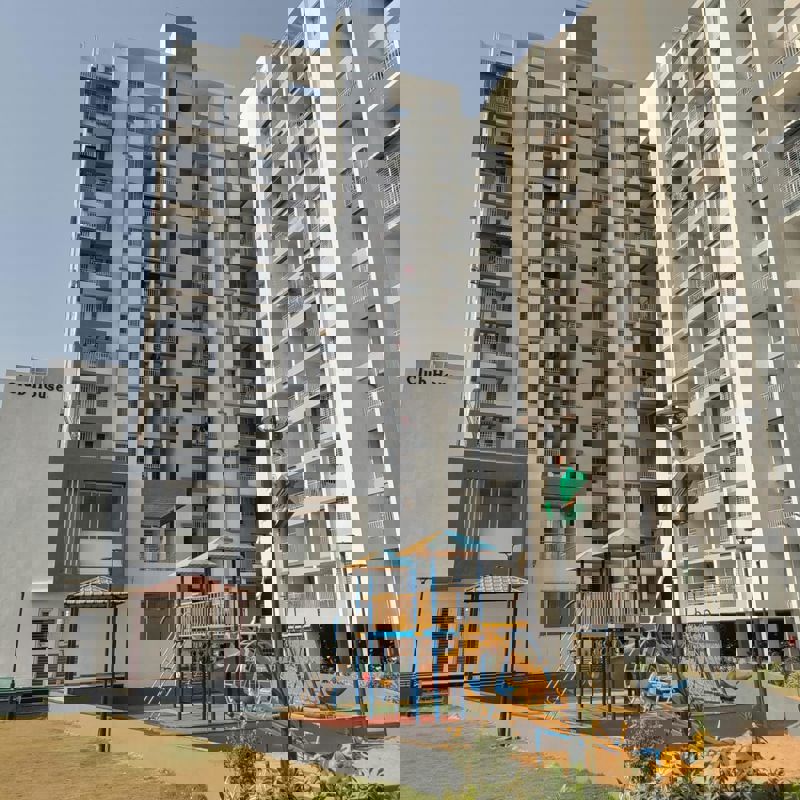 2 BHK 650 Sq.Ft. Apartment in Vardhaman Moonstone