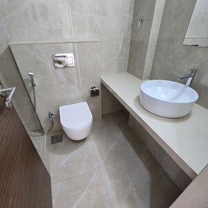 Bathroom in 4 BHK Apartment at Kohinoor Square Altissimo, Dadar West – for Sale