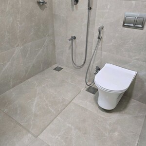 Bathroom in 4 BHK Apartment at Kohinoor Square Altissimo, Dadar West – for Sale