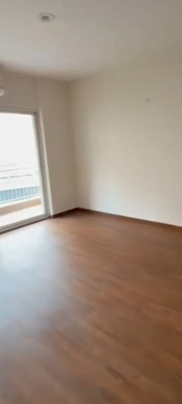 Room in 4 BHK Apartment at Shapoorji Pallonji Joyville Gurgaon, Sector 102 – for Rent