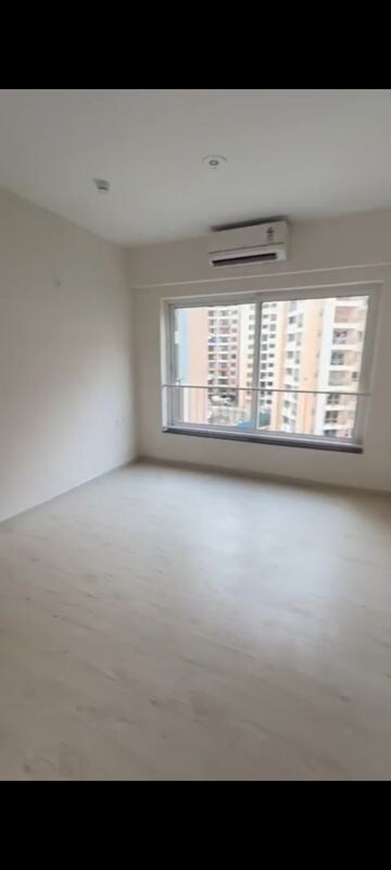 Room in 4 BHK Apartment at Shapoorji Pallonji Joyville Gurgaon, Sector 102 – for Rent