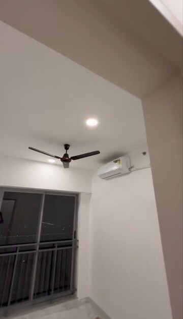 Bedroom in 2 BHK Apartment at Dynamix Divum, Malad East – for Rent