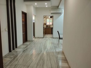  3 BHK Apartment at Uppal Southend, Sector 49 – for Rent