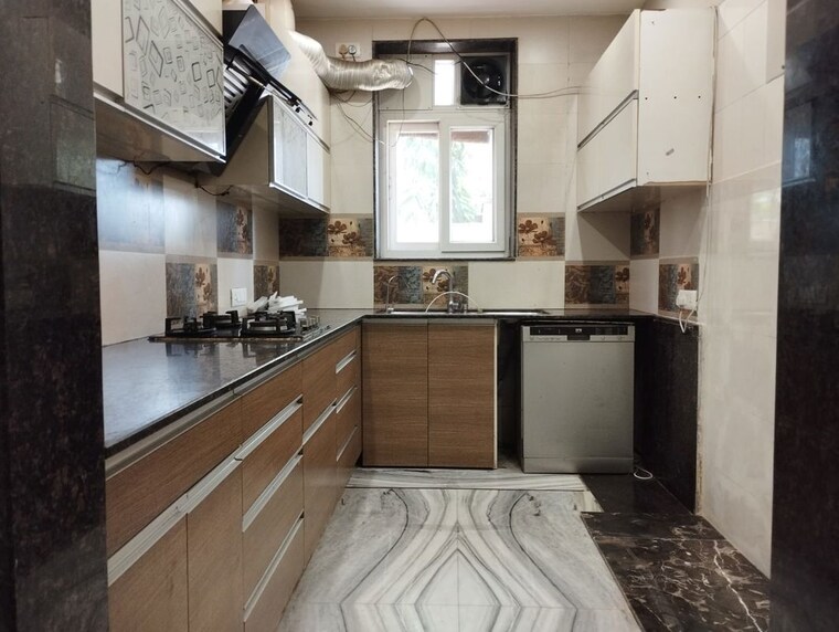 Kitchen, uppal-southend 3 Bedroom 1550 Sq.Ft. Apartment In Sector 49 Gurgaon 9980200