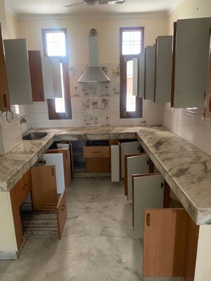 Kitchen in 2 BHK Builder Floor at Sector 56 – for Rent