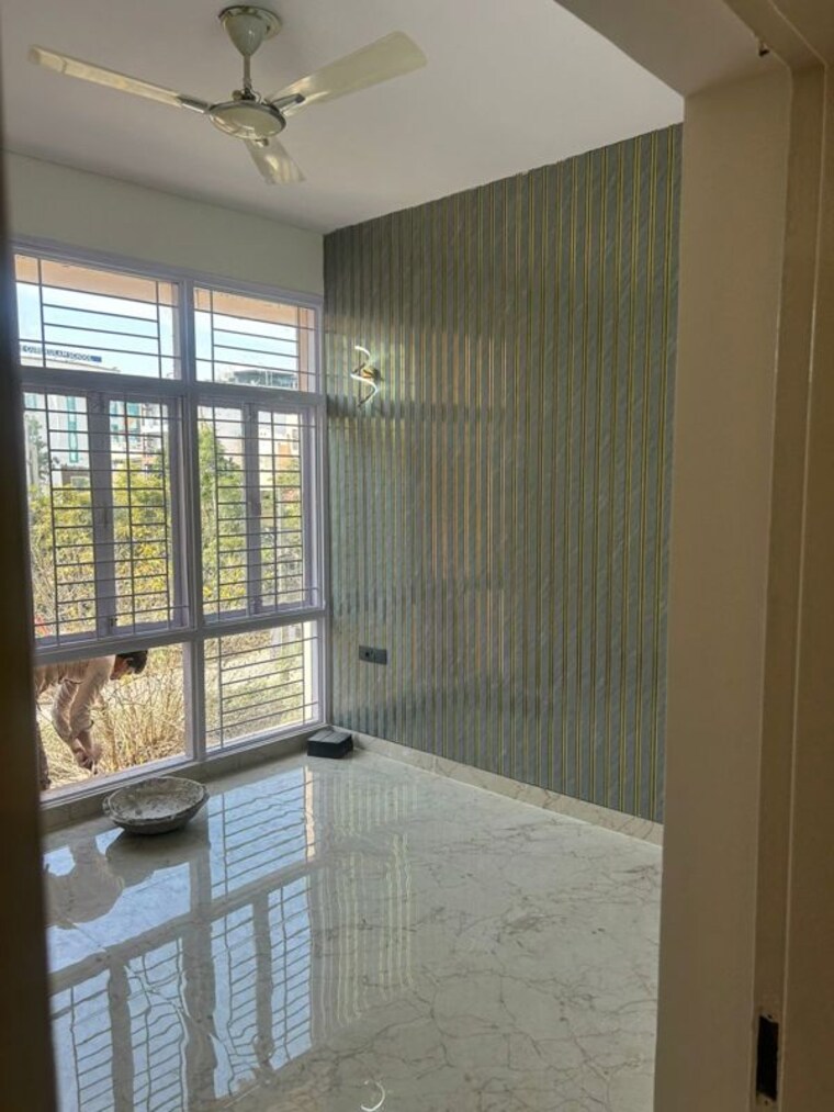 Room, ss-the-lilac 2 Bedroom 1100 Sq.Ft. Builder Floor In Sector 49 Gurgaon 9980238