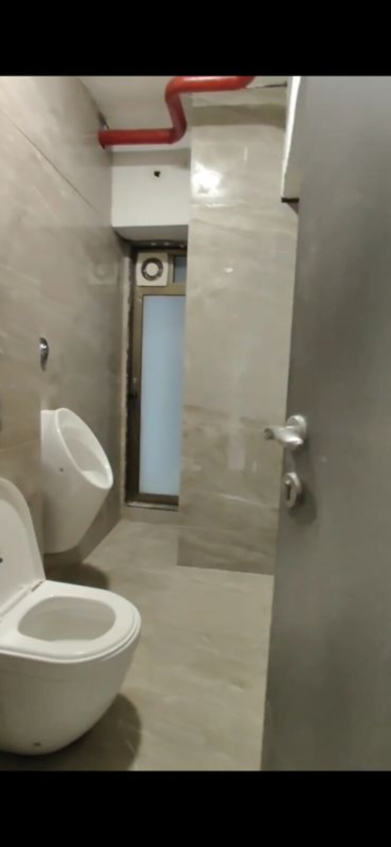 Washroom, gm-amore-edge Commercial Office Space 790 Sq.Ft. In Khar West Mumbai 9980240