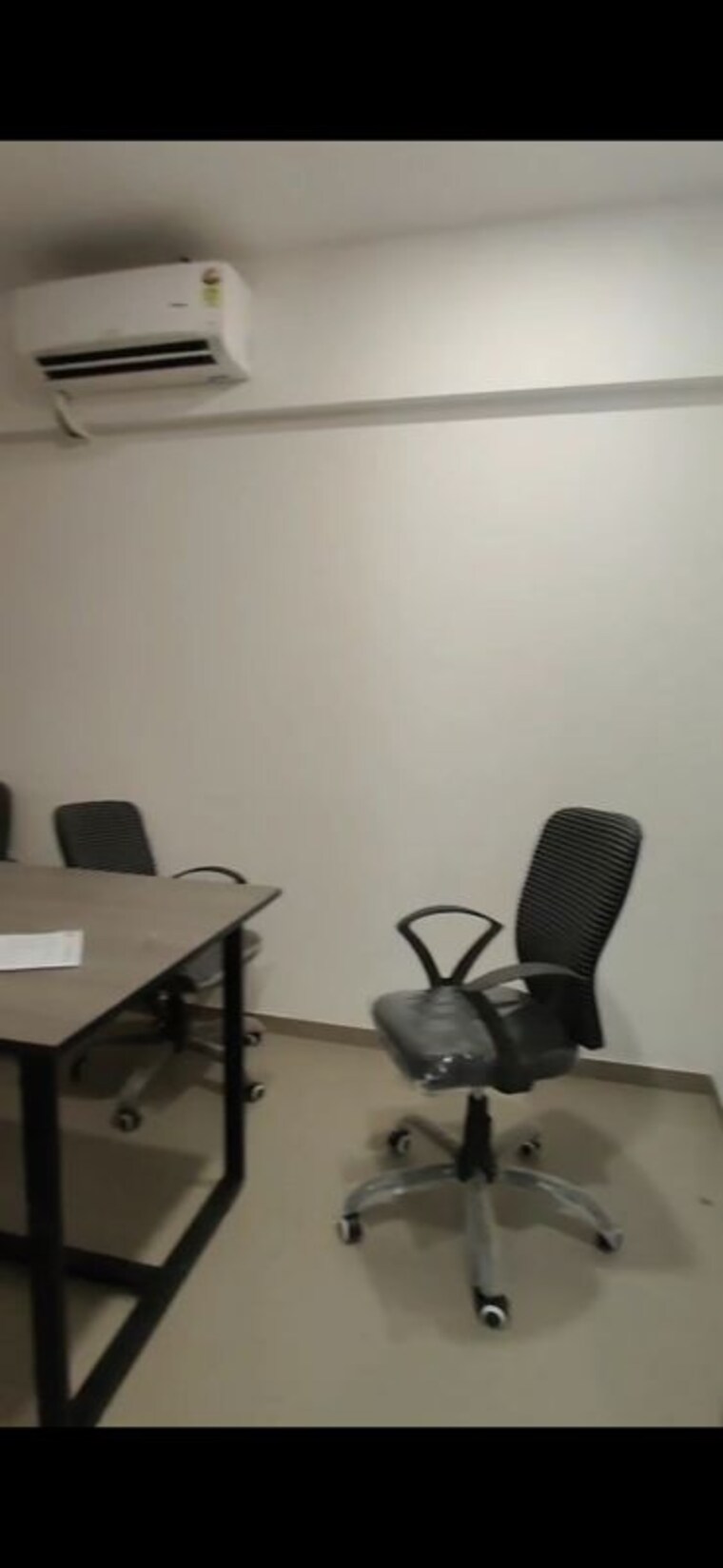 Team Area, gm-amore-edge Commercial Office Space 790 Sq.Ft. In Khar West Mumbai 9980240