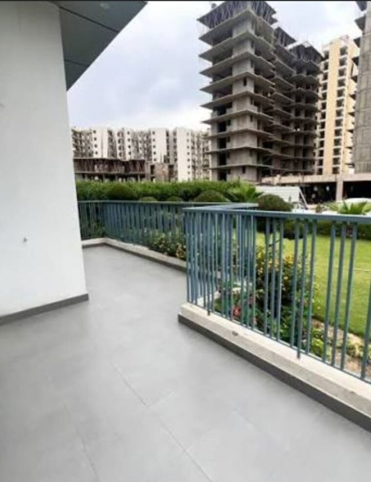 Balcony, nagla road 3 Bedroom 1903 Sq.Ft. Apartment In Nagla Road Zirakpur 9980250