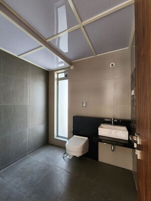 Bathroom in 3.5 BHK Apartment at Rajesh White City, Kandivali East – for Sale