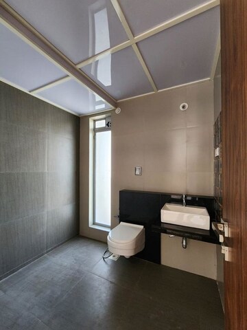 Bathroom in 3.5 BHK Apartment at Rajesh White City, Kandivali East – for Sale