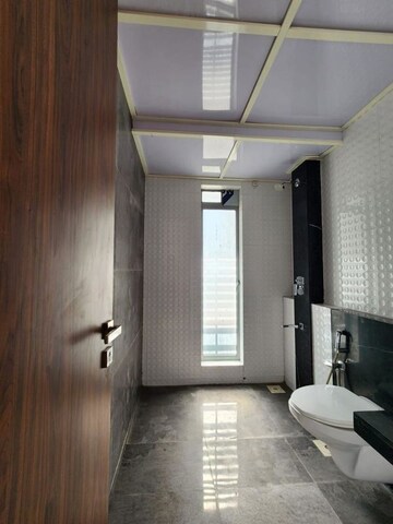 Attached Bathroom in 3.5 BHK Apartment at Rajesh White City, Kandivali East – for Sale